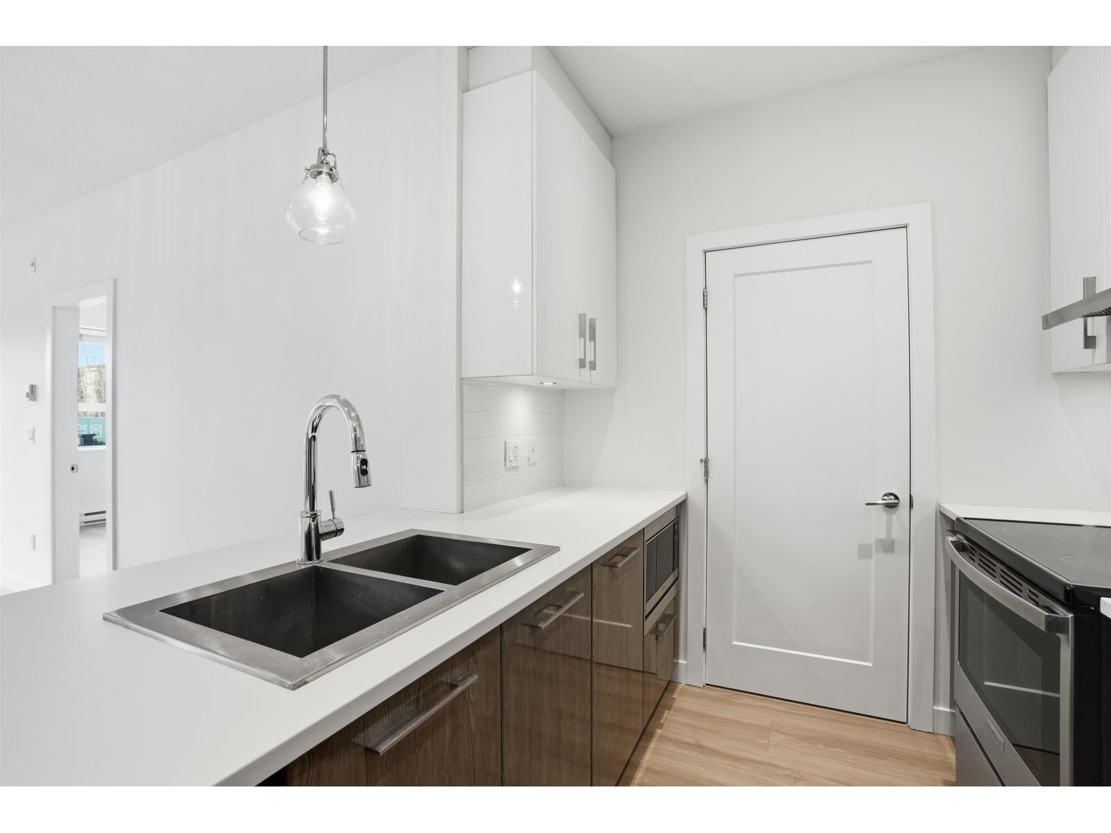 106 20829 77a Avenue, Langley, British Columbia  V2Y 0Y5 - Photo 8 - R3092089