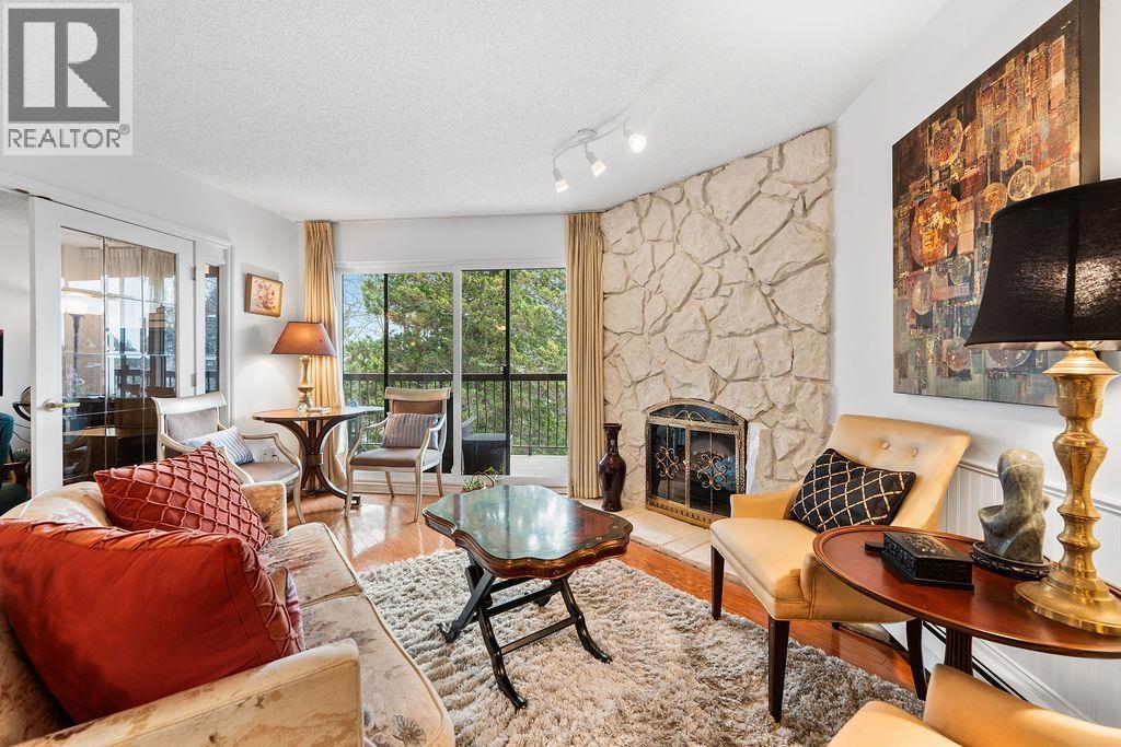 305 10240 RYAN ROAD, Richmond, British Columbia