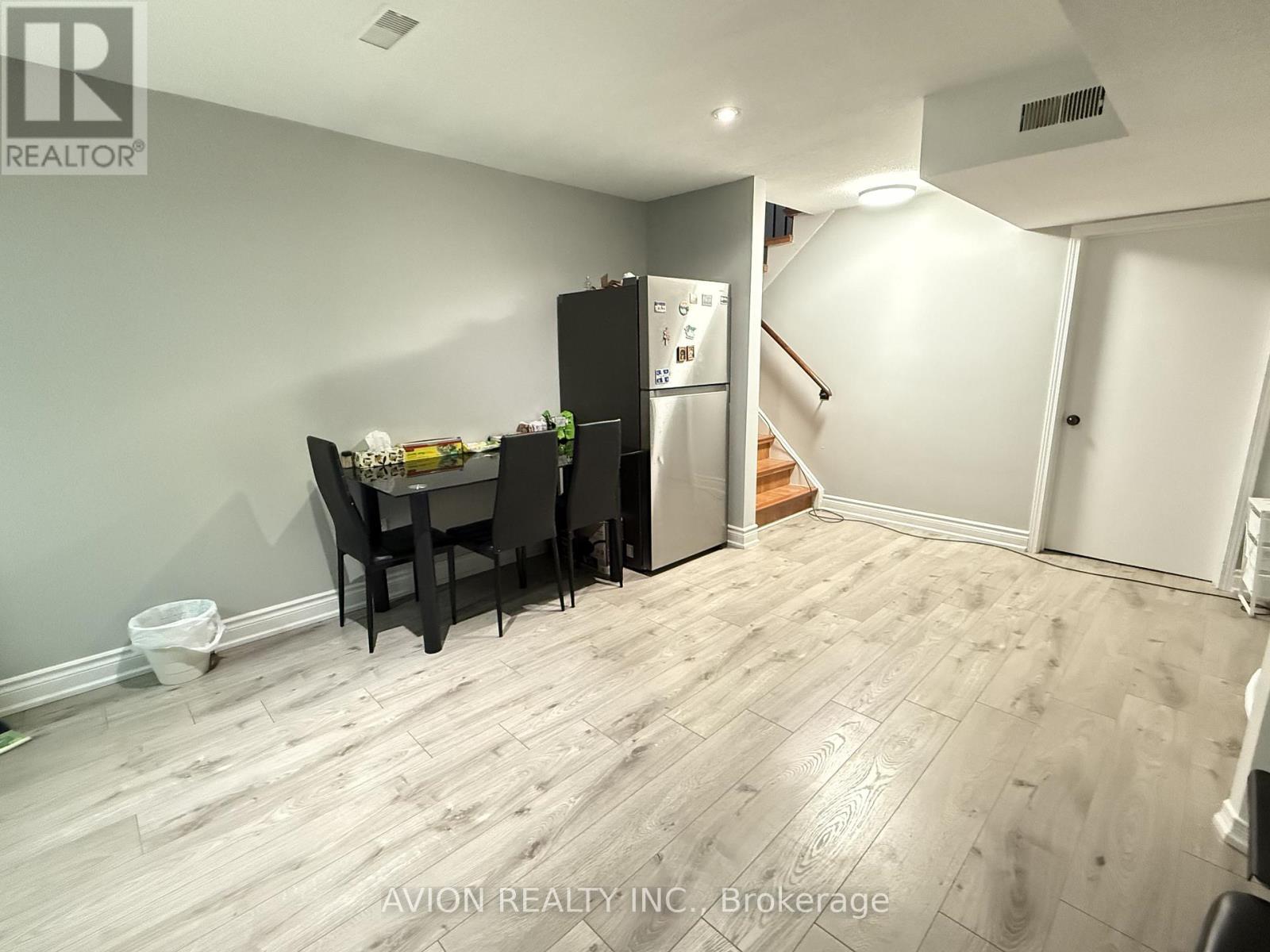 205 Torresdale Avenue, Toronto, Ontario  M2R 3E7 - Photo 17 - C12808164