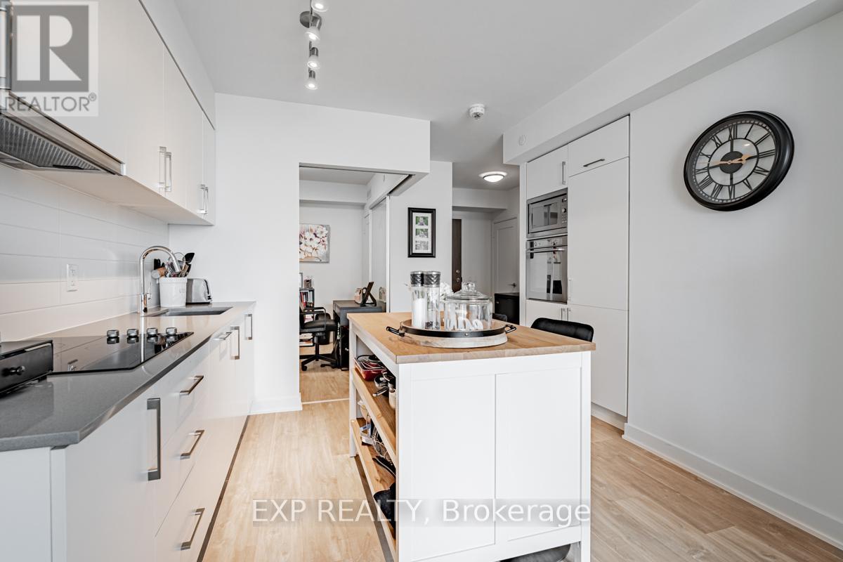 409w - 27 Bathurst Street W, Toronto, Ontario  M5V 0R1 - Photo 8 - C12808182