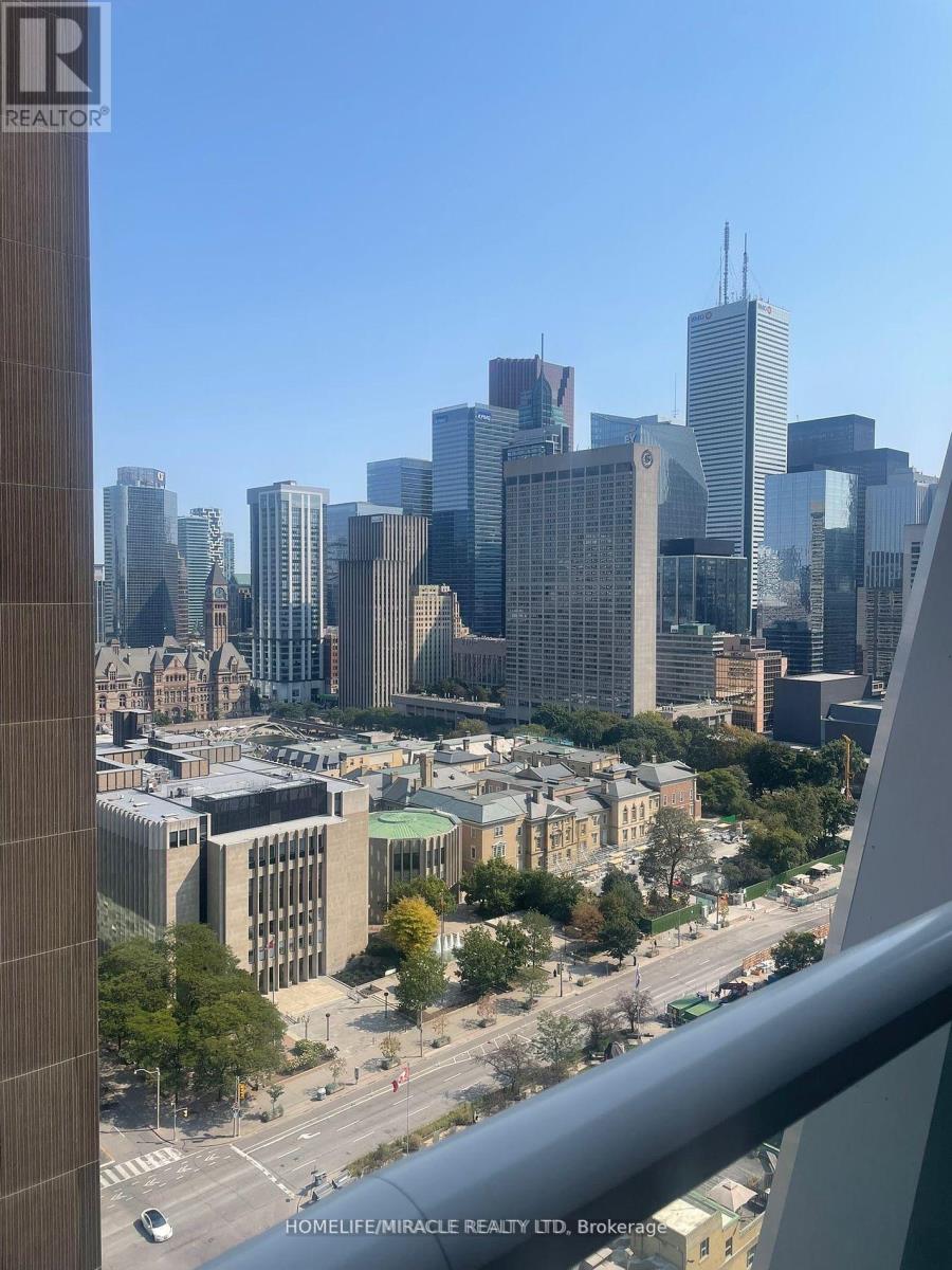 1913 - 230 Simcoe Street, Toronto, Ontario  M5T 0G7 - Photo 11 - C12808216