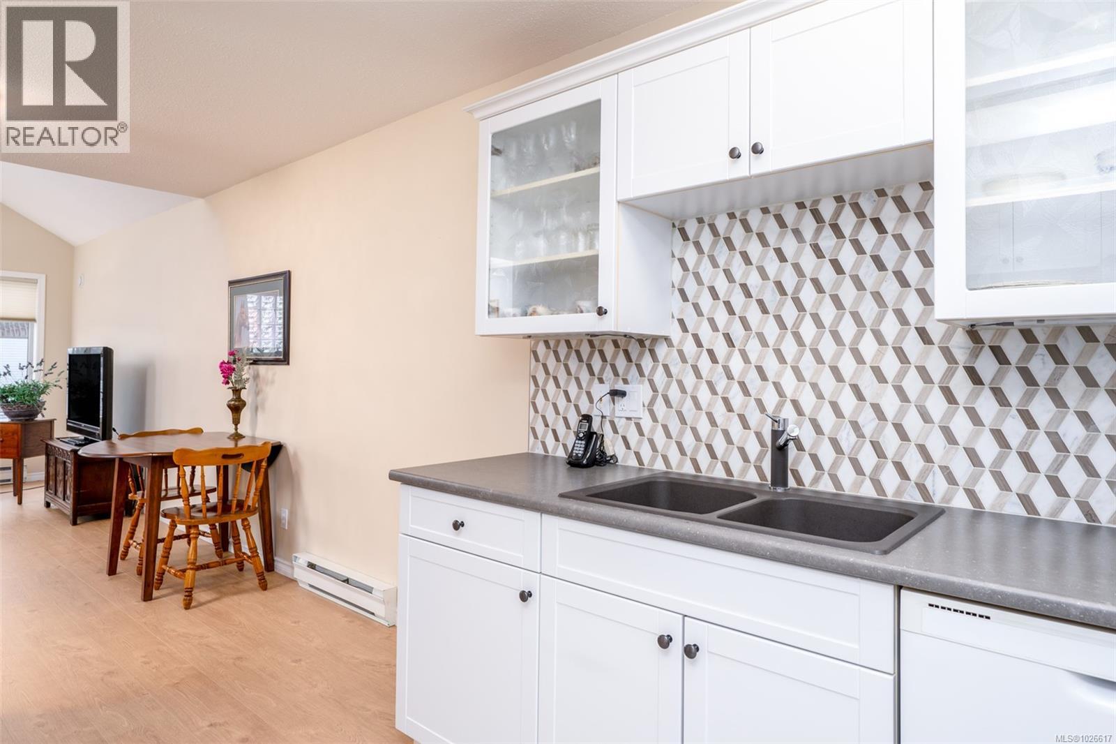 403 275 First St, Duncan, British Columbia  V9L 1R3 - Photo 7 - 1026617