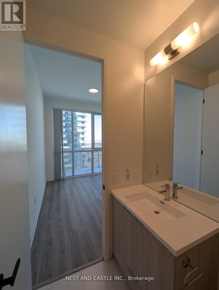 4901 - 8 Interchange Way, Vaughan, Ontario  L4K 0R2 - Photo 14 - N12800862