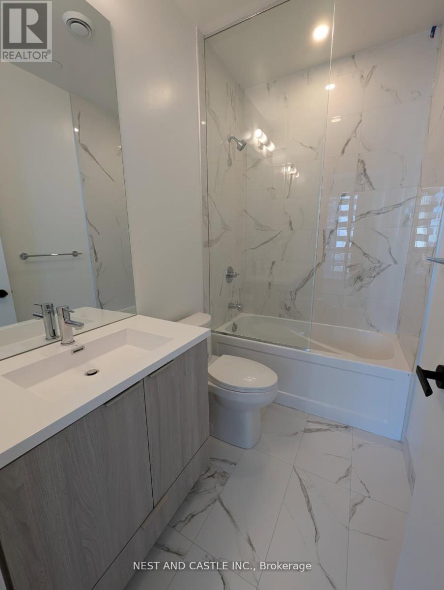 4901 - 8 Interchange Way, Vaughan, Ontario  L4K 0R2 - Photo 7 - N12800862