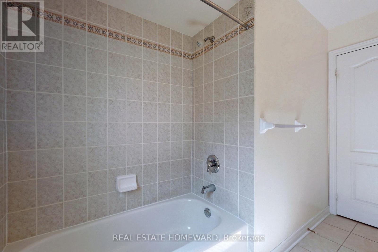 119 Capera Drive, Vaughan, Ontario  L4H 3K3 - Photo 32 - N12808226