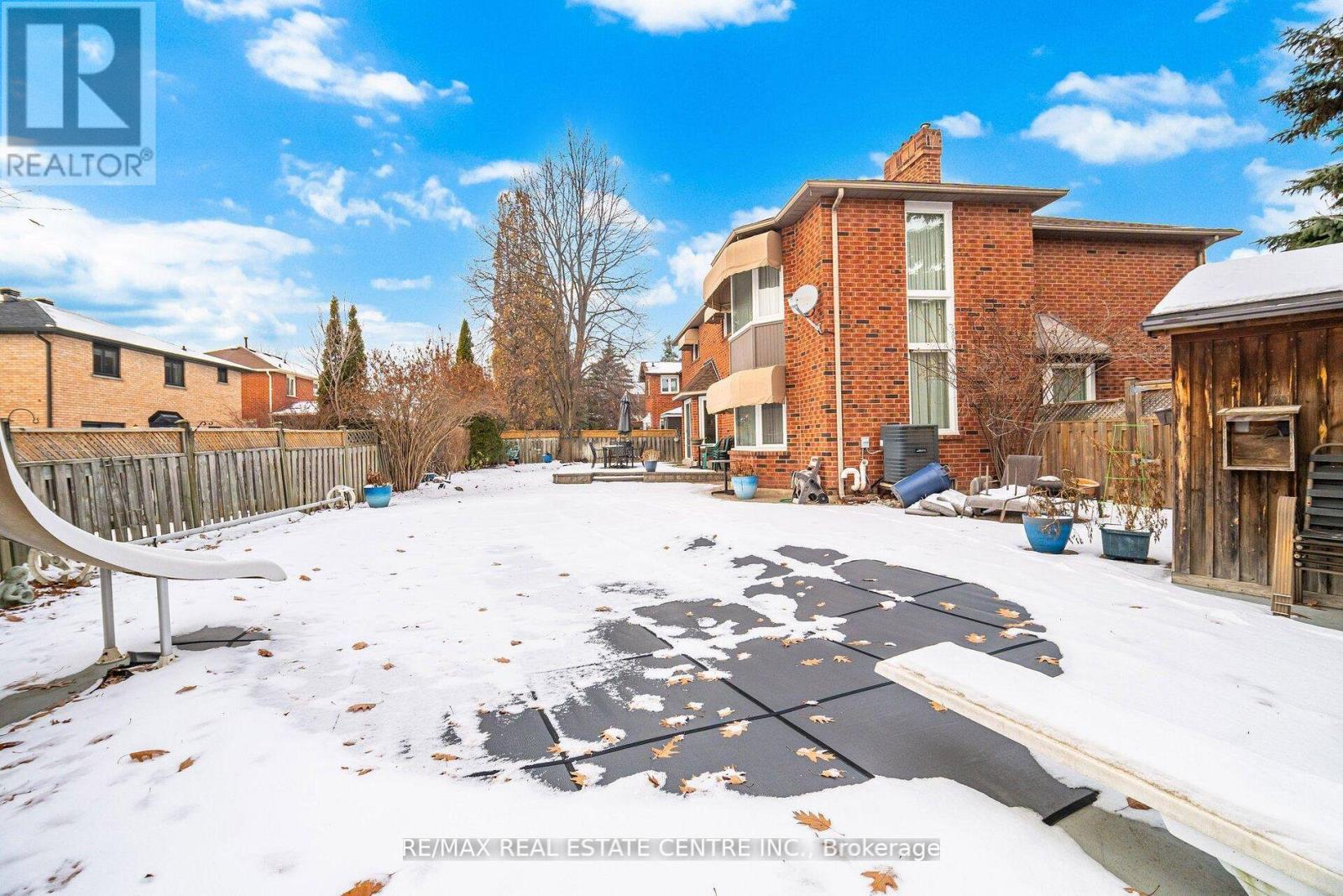 15 Brookbank Court, Brampton, Ontario  L6Z 3G4 - Photo 43 - W12808198