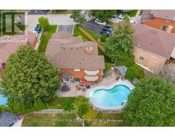 15 BROOKBANK COURT, Brampton, Ontario