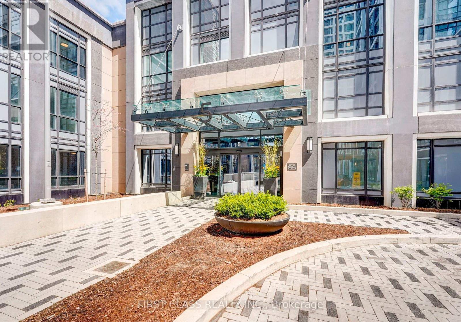 2131 - 5 Mabelle Avenue, Toronto, Ontario  M9A 0C8 - Photo 3 - W12808224