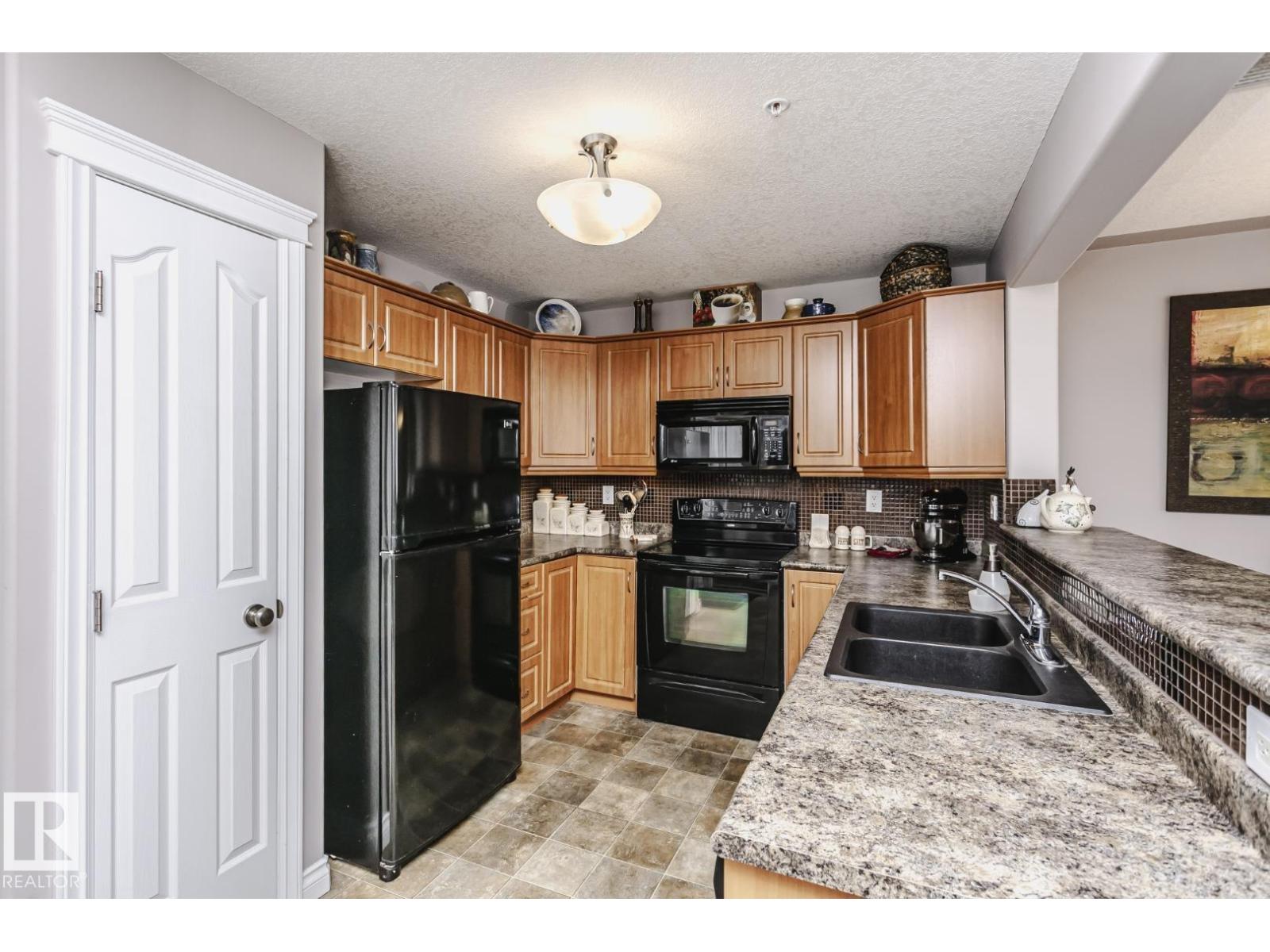 #325 7801 Golf Course Rd, Stony Plain, Alberta  T7Z 0T7 - Photo 9 - E4474395