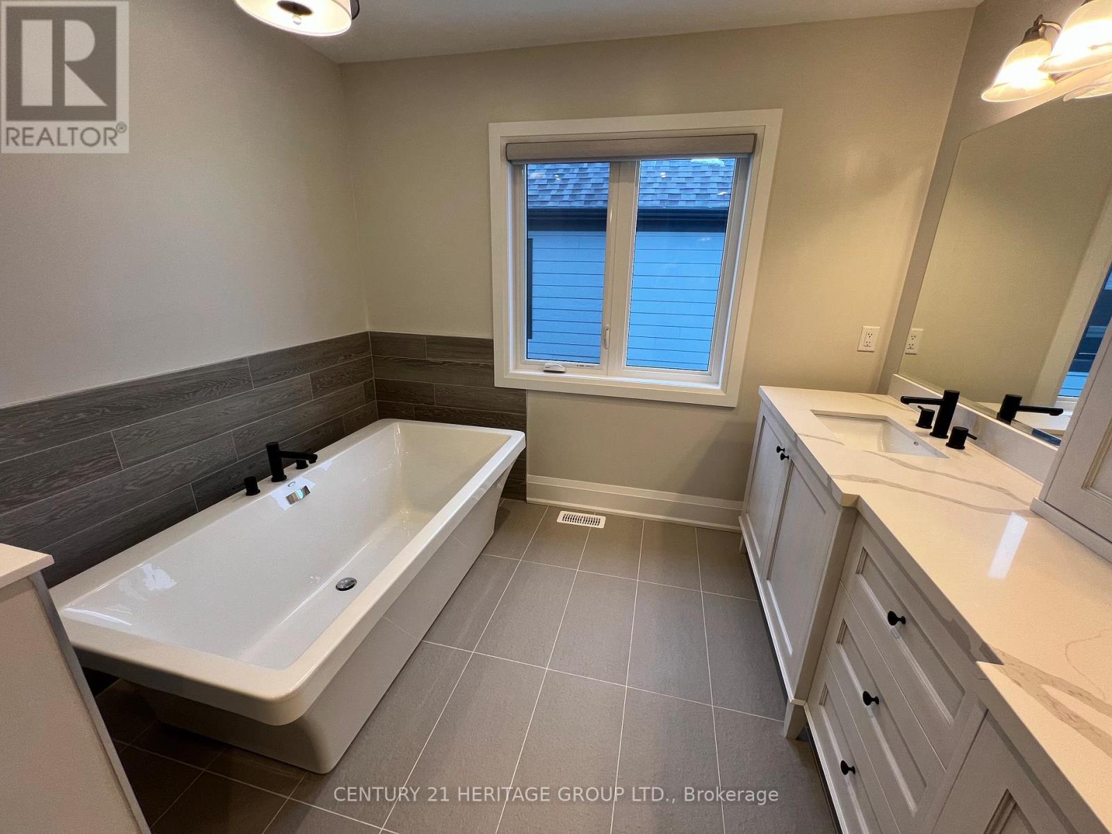 107 Reed Way, Blue Mountains, Ontario  L9Y 3Y9 - Photo 30 - X12808168