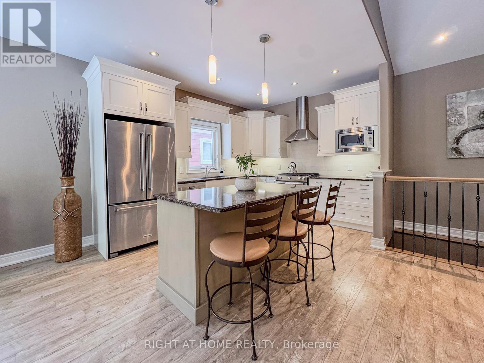 3 Cedar Drive, Niagara-On-The-Lake, Ontario  L0S 1J1 - Photo 11 - X12808218