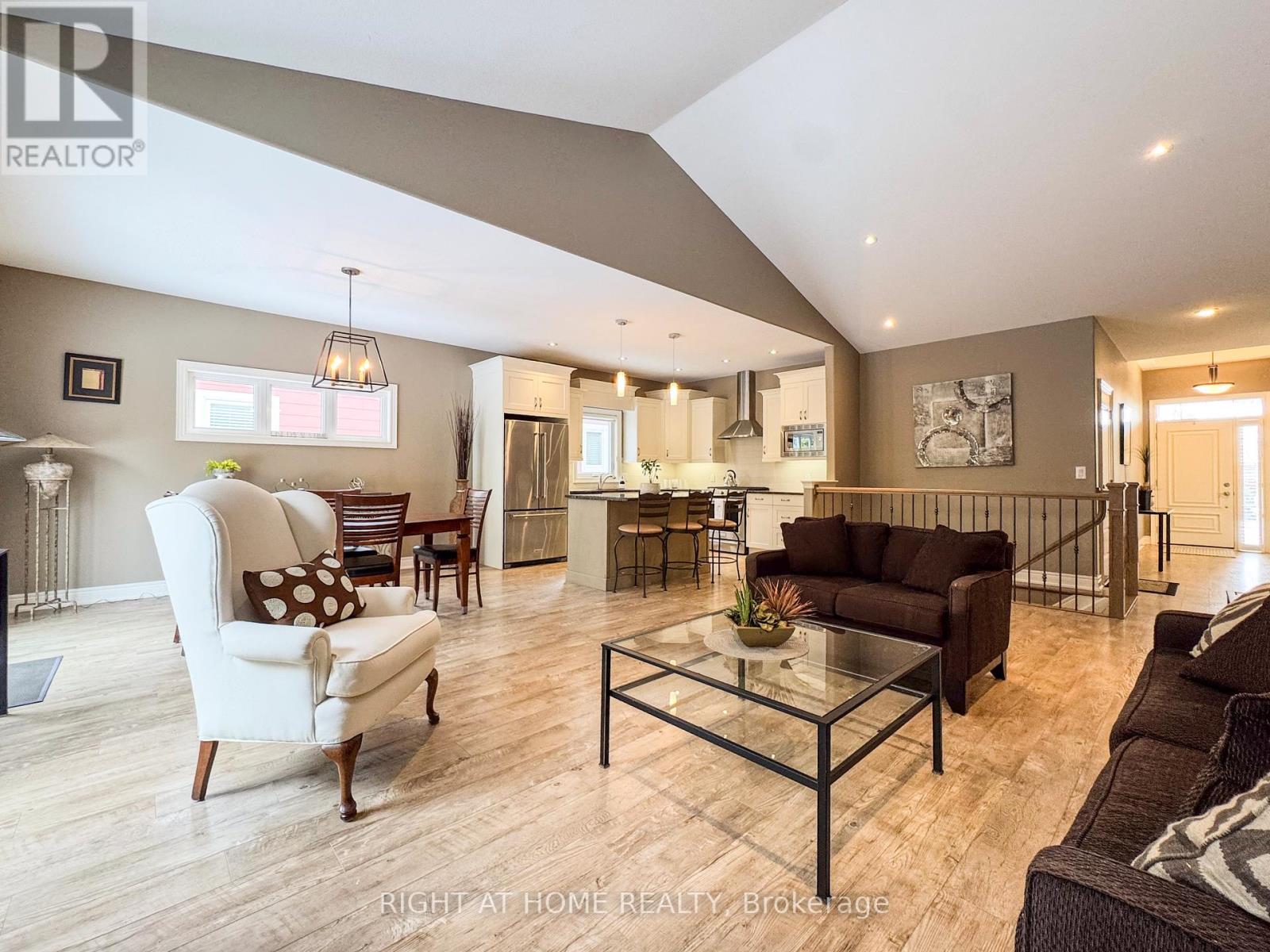 3 Cedar Drive, Niagara-On-The-Lake, Ontario  L0S 1J1 - Photo 23 - X12808218