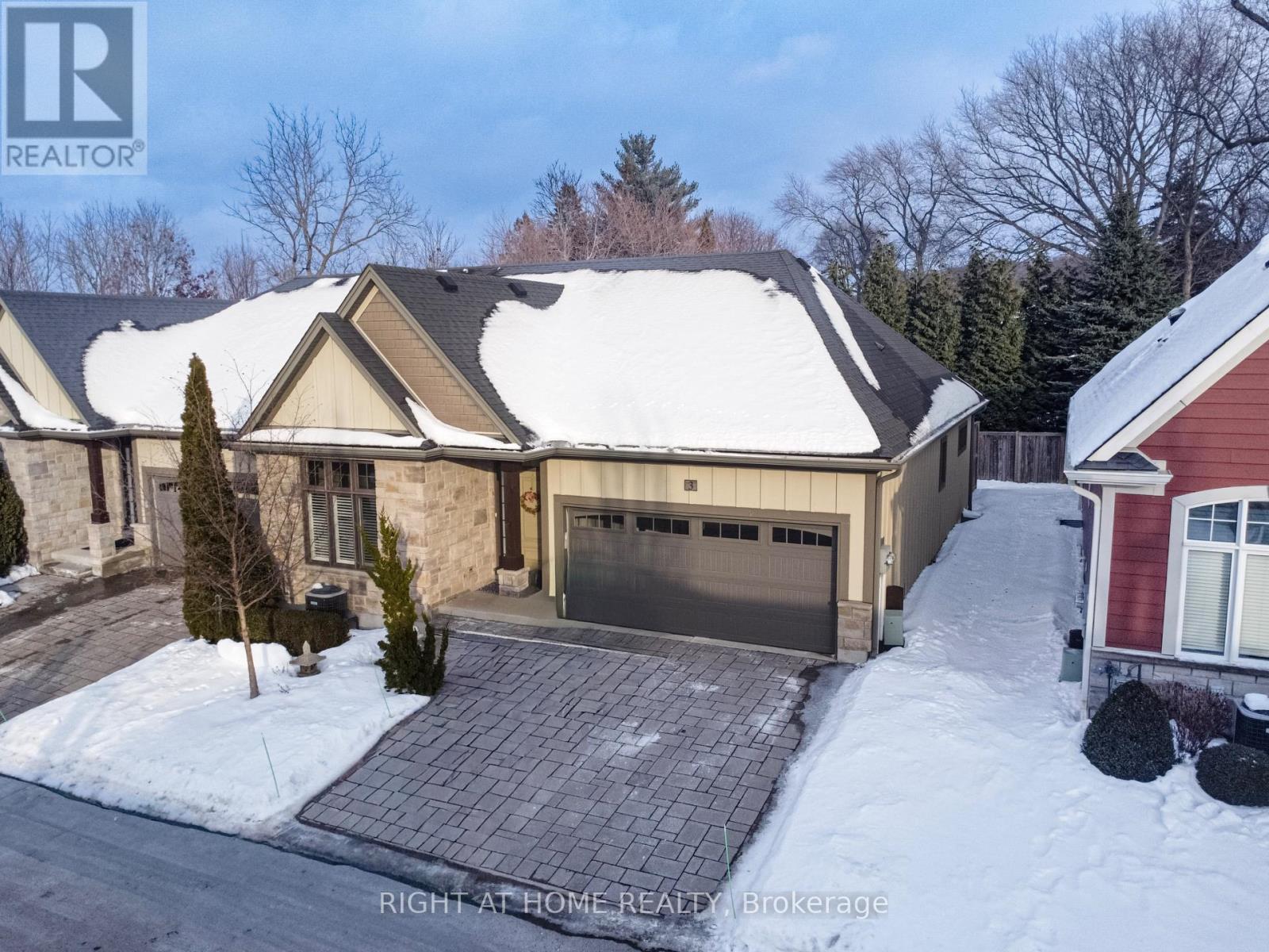 3 Cedar Drive, Niagara-On-The-Lake, Ontario  L0S 1J1 - Photo 3 - X12808218