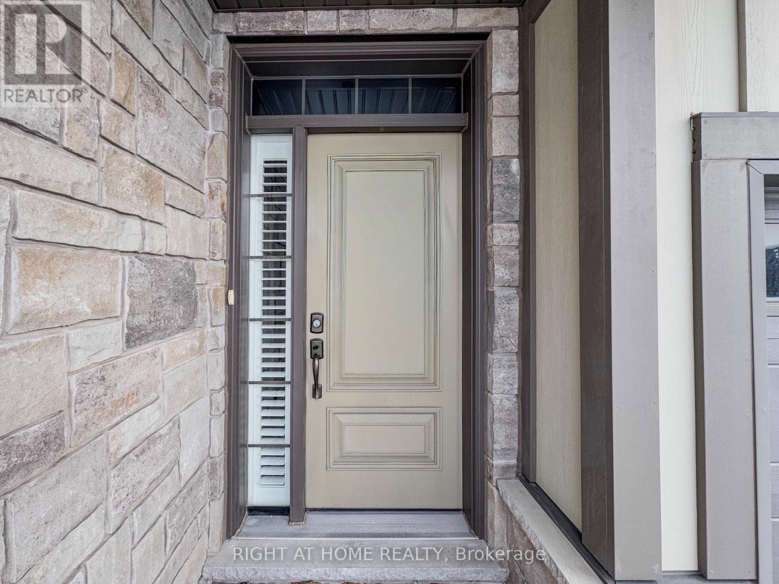 3 Cedar Drive, Niagara-On-The-Lake, Ontario  L0S 1J1 - Photo 4 - X12808218