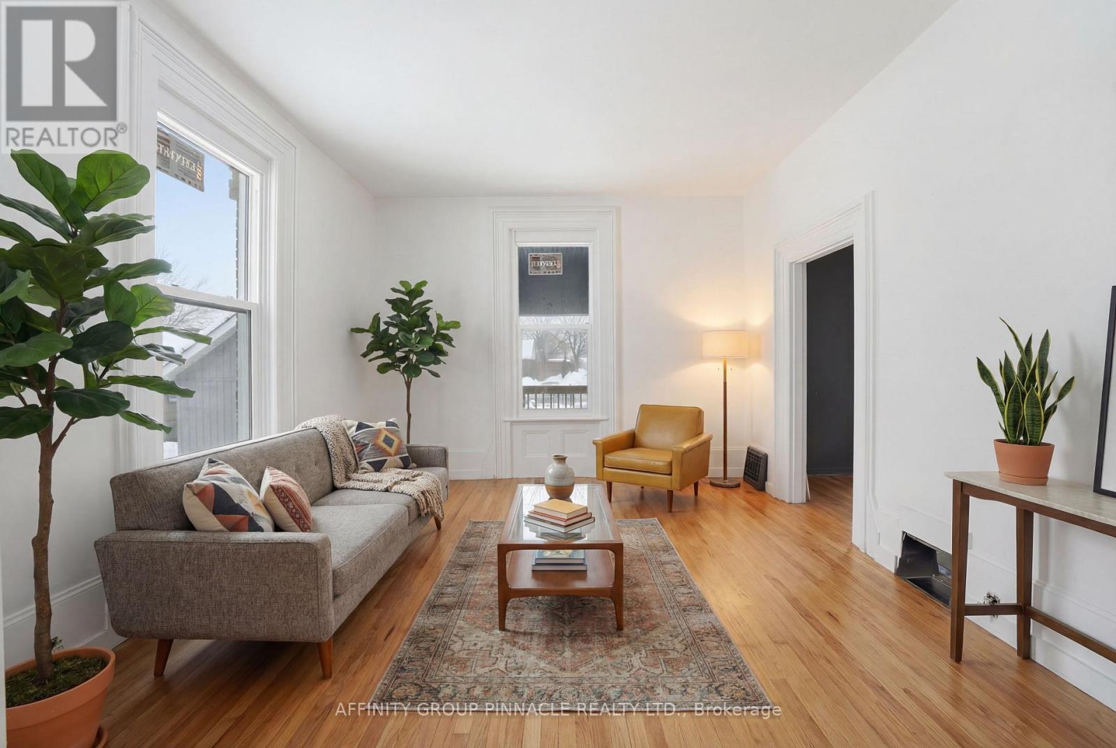 40 Albert Street S, Kawartha Lakes, Ontario  K9V 3G7 - Photo 10 - X12808242