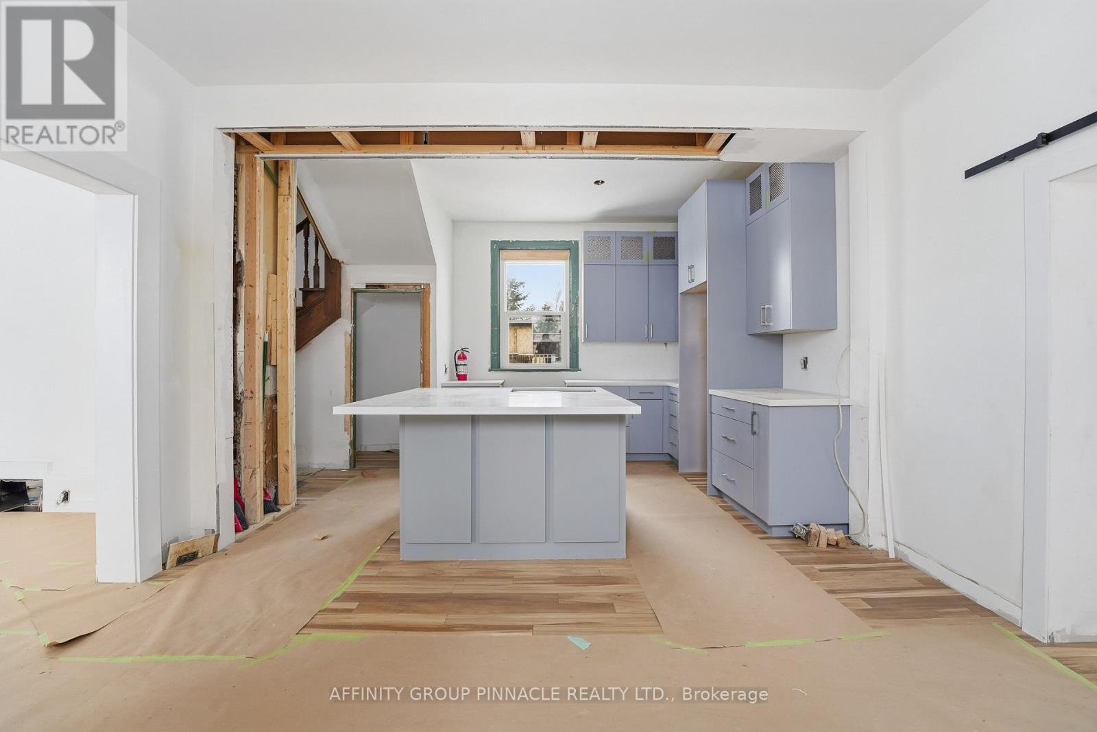 40 Albert Street S, Kawartha Lakes, Ontario  K9V 3G7 - Photo 12 - X12808242