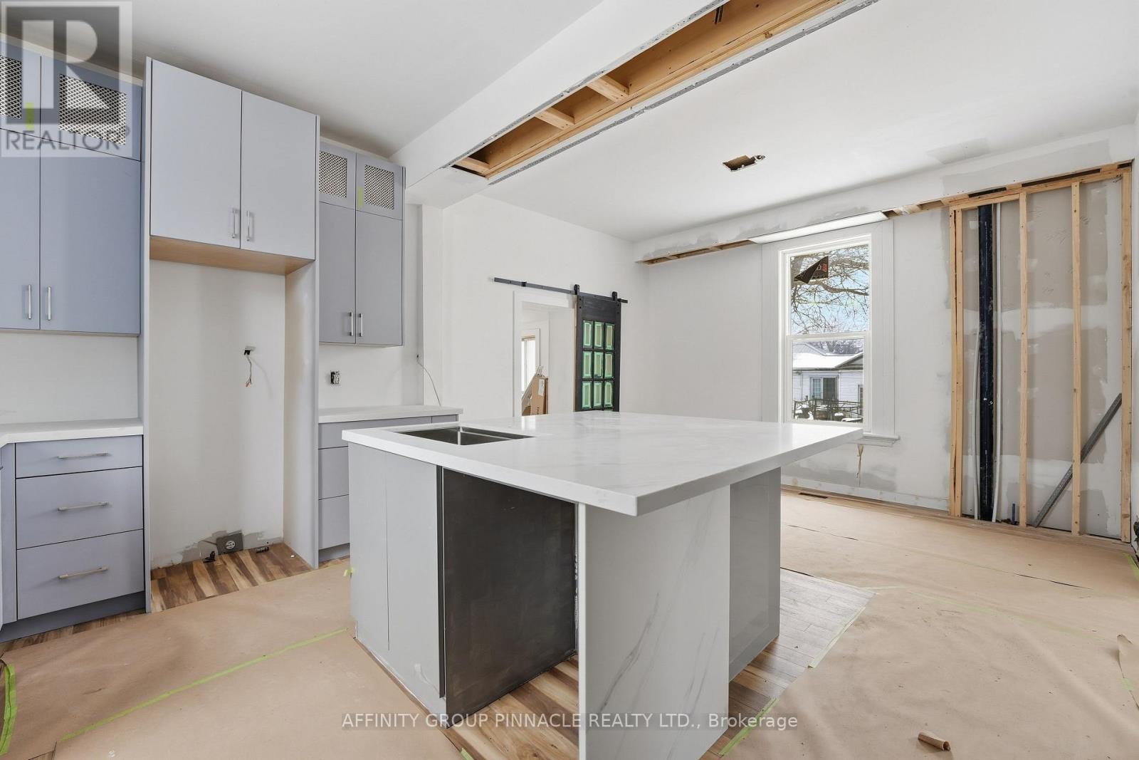 40 Albert Street S, Kawartha Lakes, Ontario  K9V 3G7 - Photo 16 - X12808242