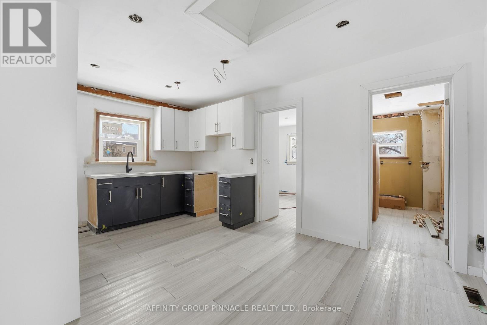 40 Albert Street S, Kawartha Lakes, Ontario  K9V 3G7 - Photo 19 - X12808242