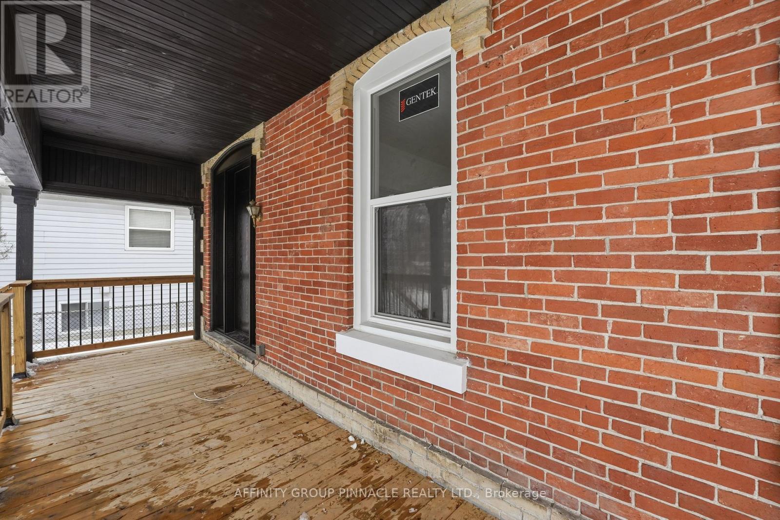 40 Albert Street S, Kawartha Lakes, Ontario  K9V 3G7 - Photo 4 - X12808242