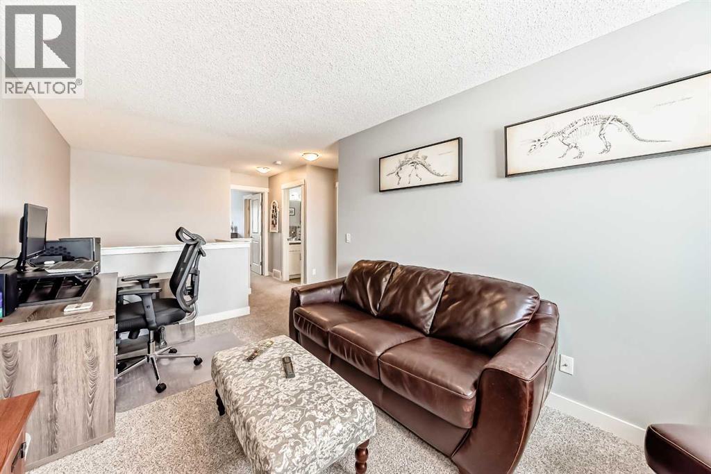 303 Sunrise View, Cochrane, Alberta  T4C 0Z7 - Photo 33 - A2287350