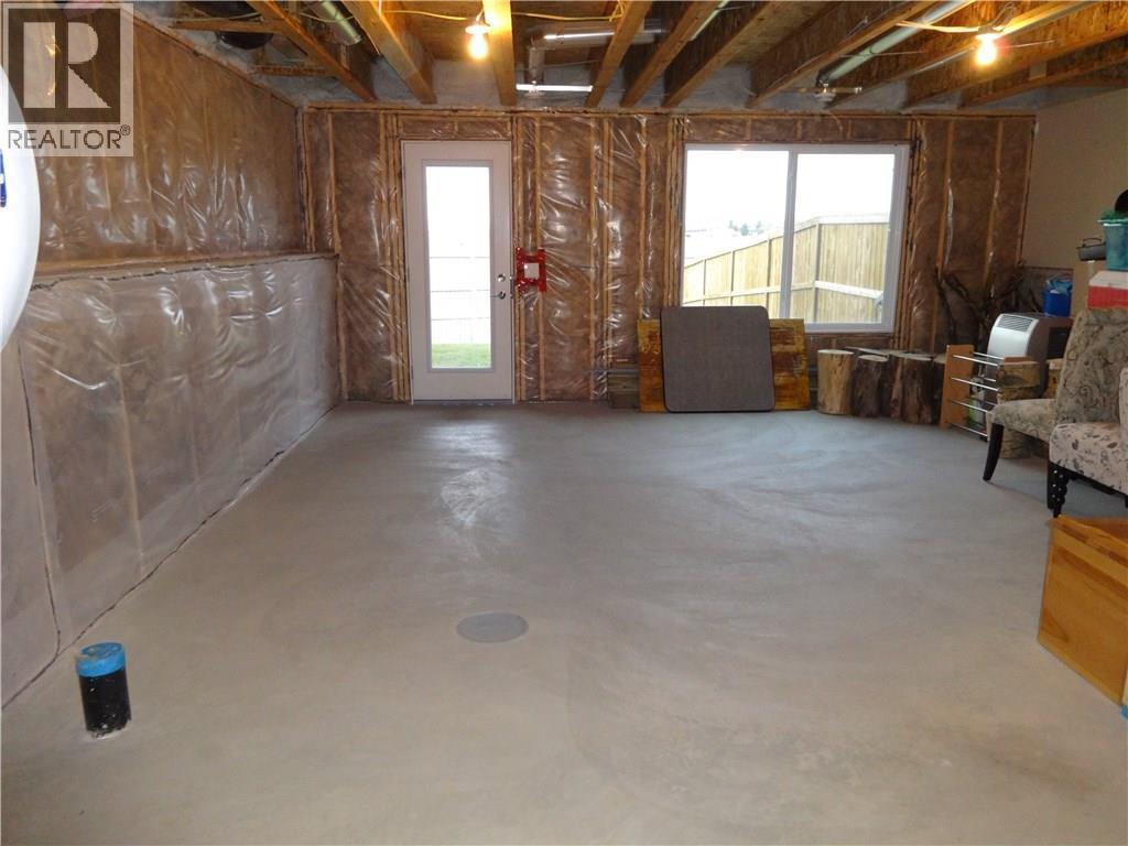 303 Sunrise View, Cochrane, Alberta  T4C 0Z7 - Photo 36 - A2287350