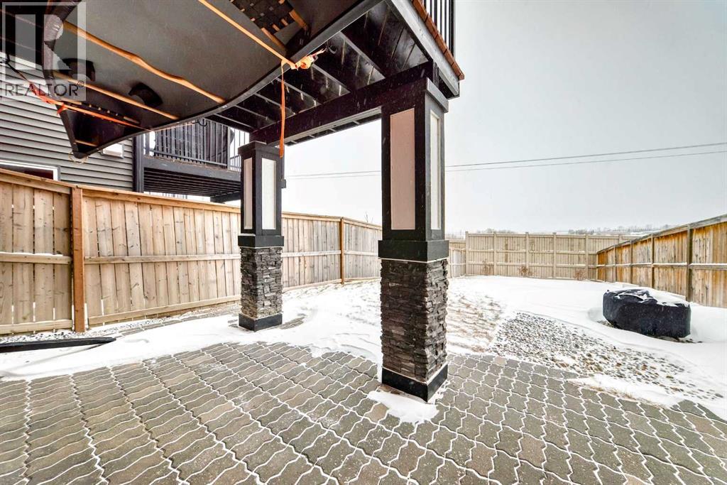 303 Sunrise View, Cochrane, Alberta  T4C 0Z7 - Photo 38 - A2287350