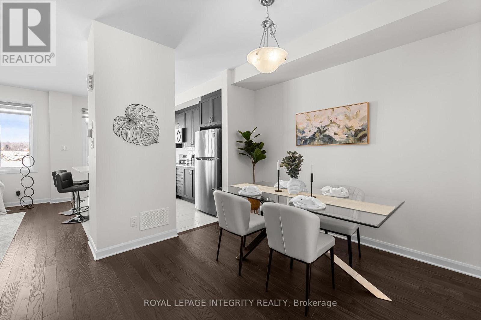 166 Invention Boulevard, Ottawa, Ontario  K2W 0L6 - Photo 5 - X12808232