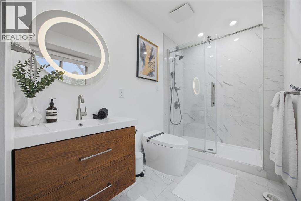 3 Stranraer Place Sw, Calgary, Alberta  T3H 1H5 - Photo 29 - A2283759