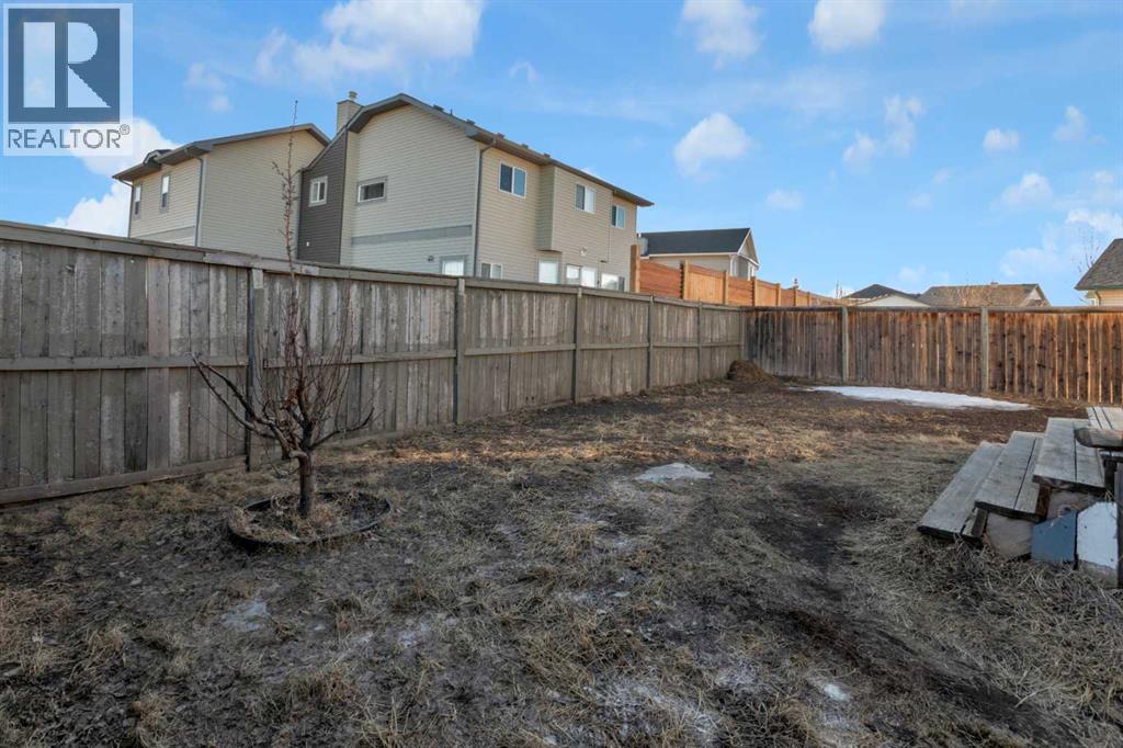 103 Canoe Square Sw, Airdrie, Alberta  T4B 2N7 - Photo 25 - A2284179