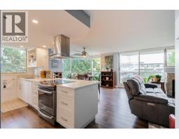 402 728 FARROW STREET, Coquitlam, British Columbia