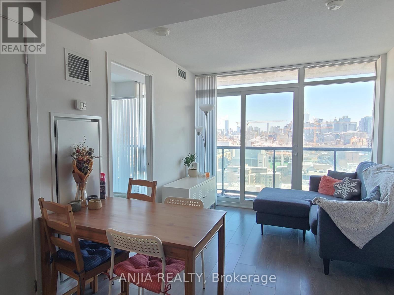 2115e - 36 Lisgar Street, Toronto, Ontario  M6J 0C7 - Photo 15 - C12808234