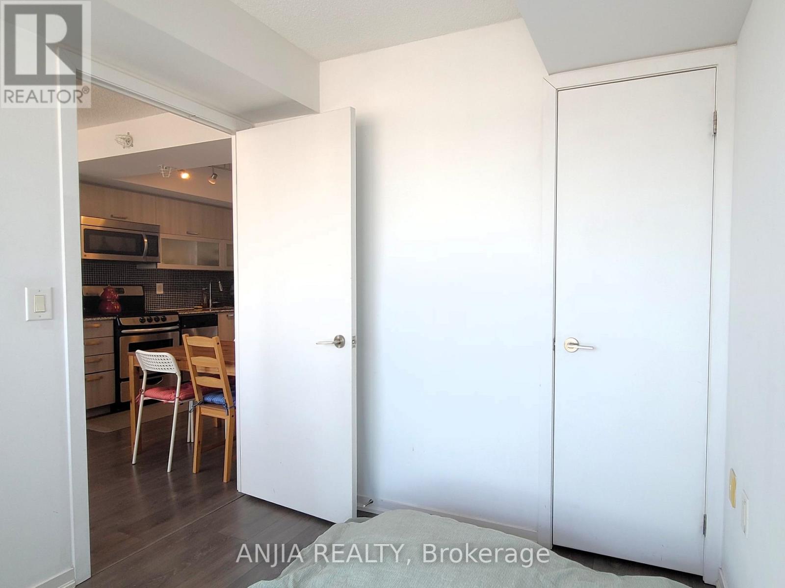 2115e - 36 Lisgar Street, Toronto, Ontario  M6J 0C7 - Photo 31 - C12808234