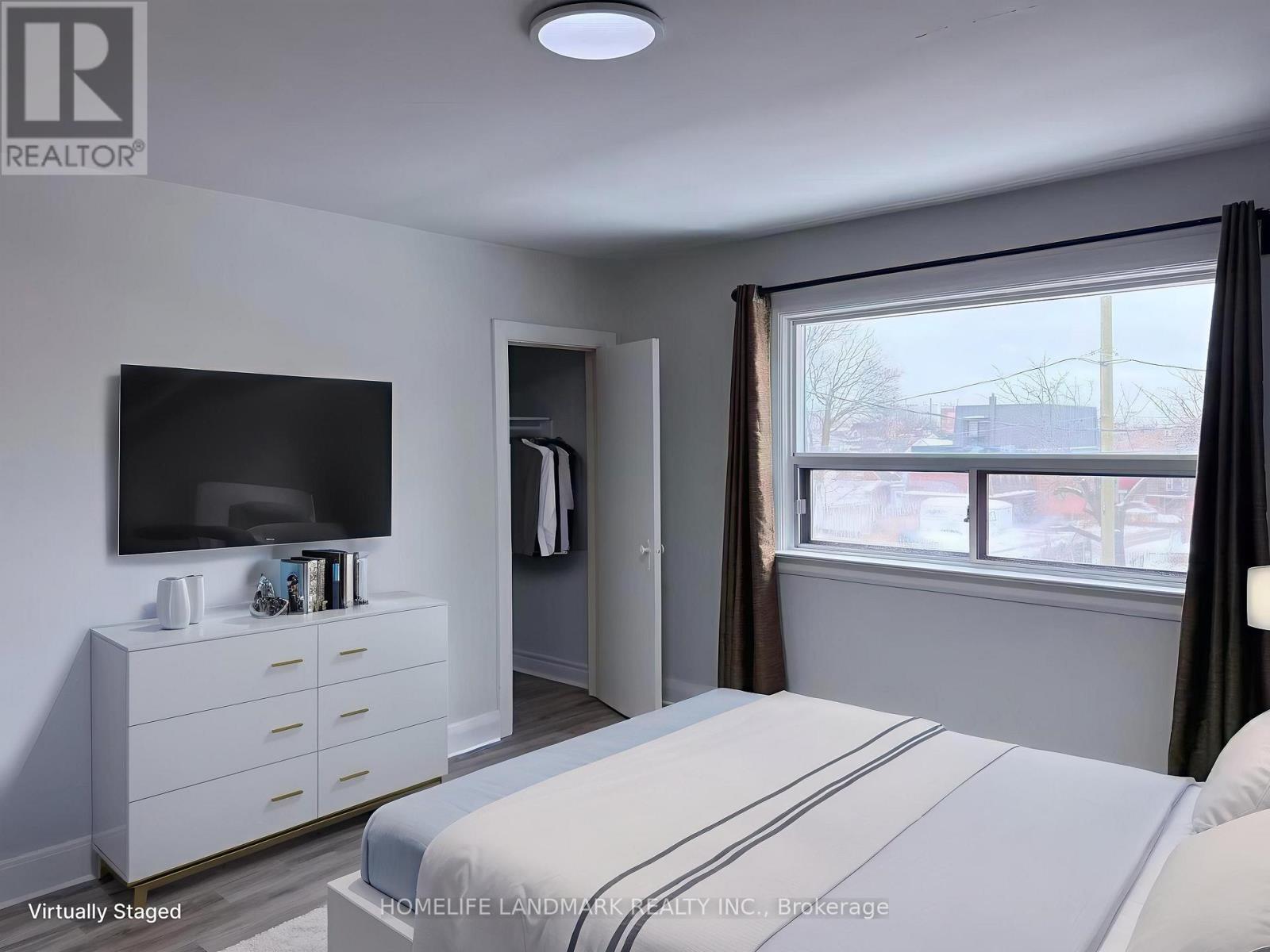 (Main) - 393 Glenholme Avenue, Toronto, Ontario  M6E 3E6 - Photo 11 - C12783516