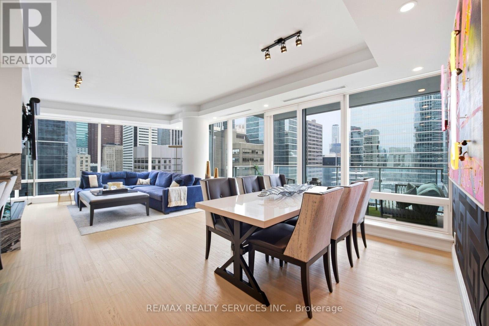 2209 - 180 University Avenue, Toronto, Ontario  M5H 0A2 - Photo 14 - C12808188