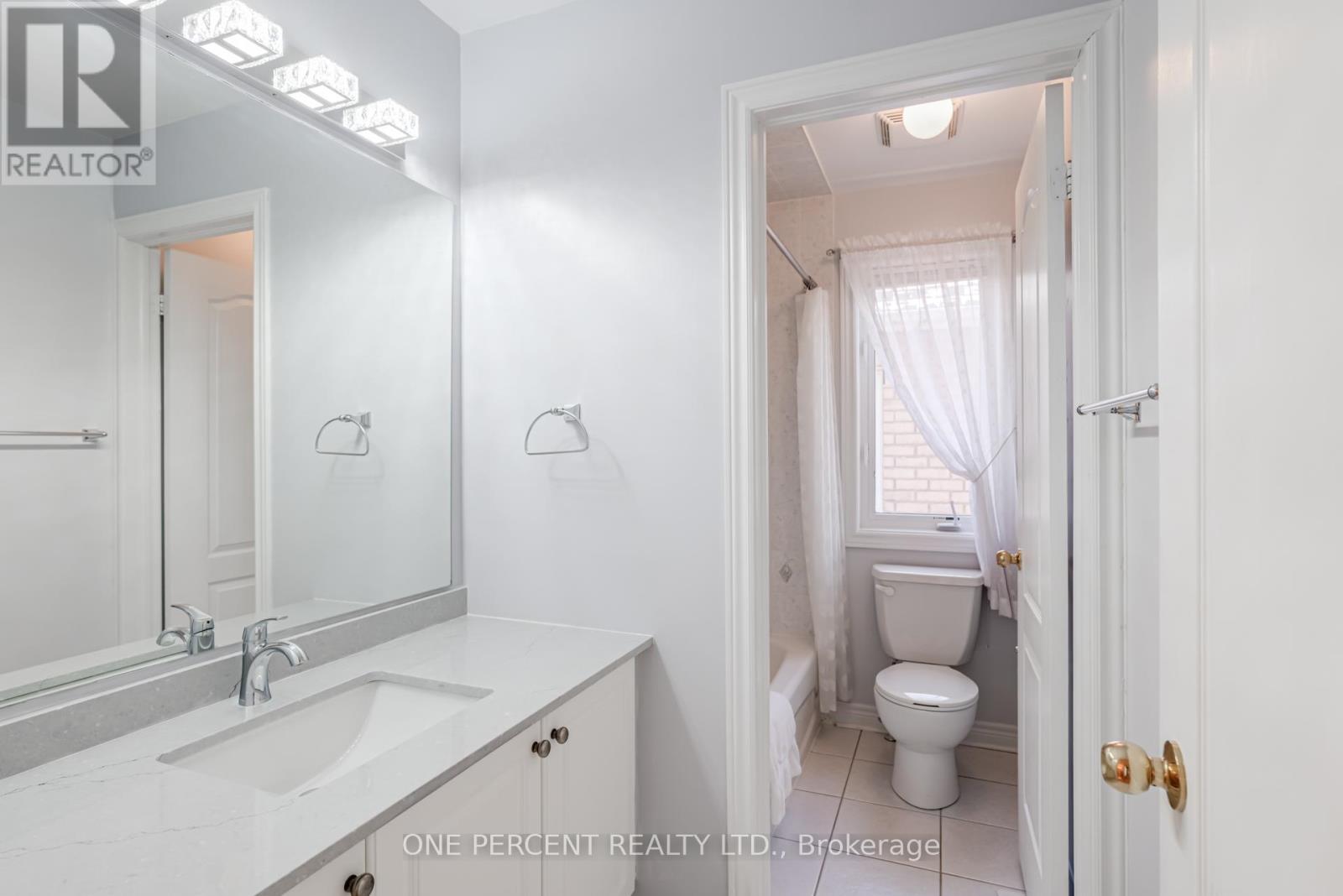 19 Lundy Drive, Markham, Ontario  L6B 0G1 - Photo 32 - N12808246