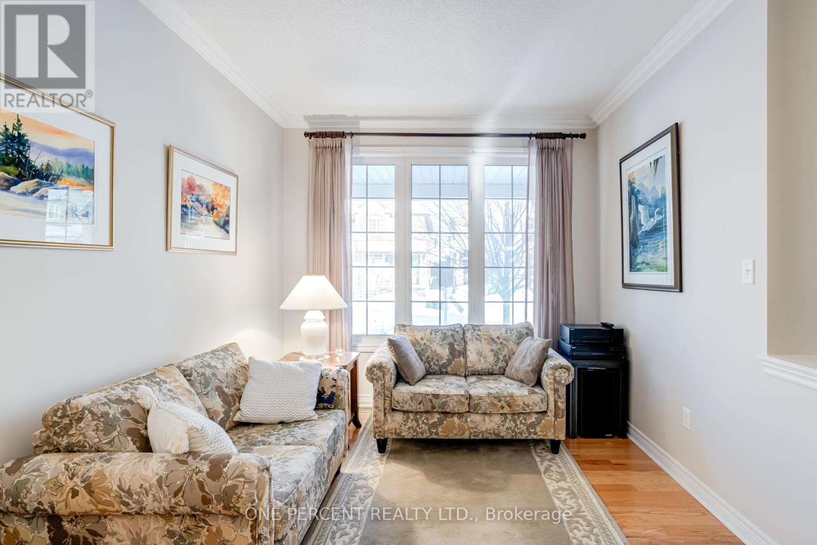 19 Lundy Drive, Markham, Ontario  L6B 0G1 - Photo 9 - N12808246