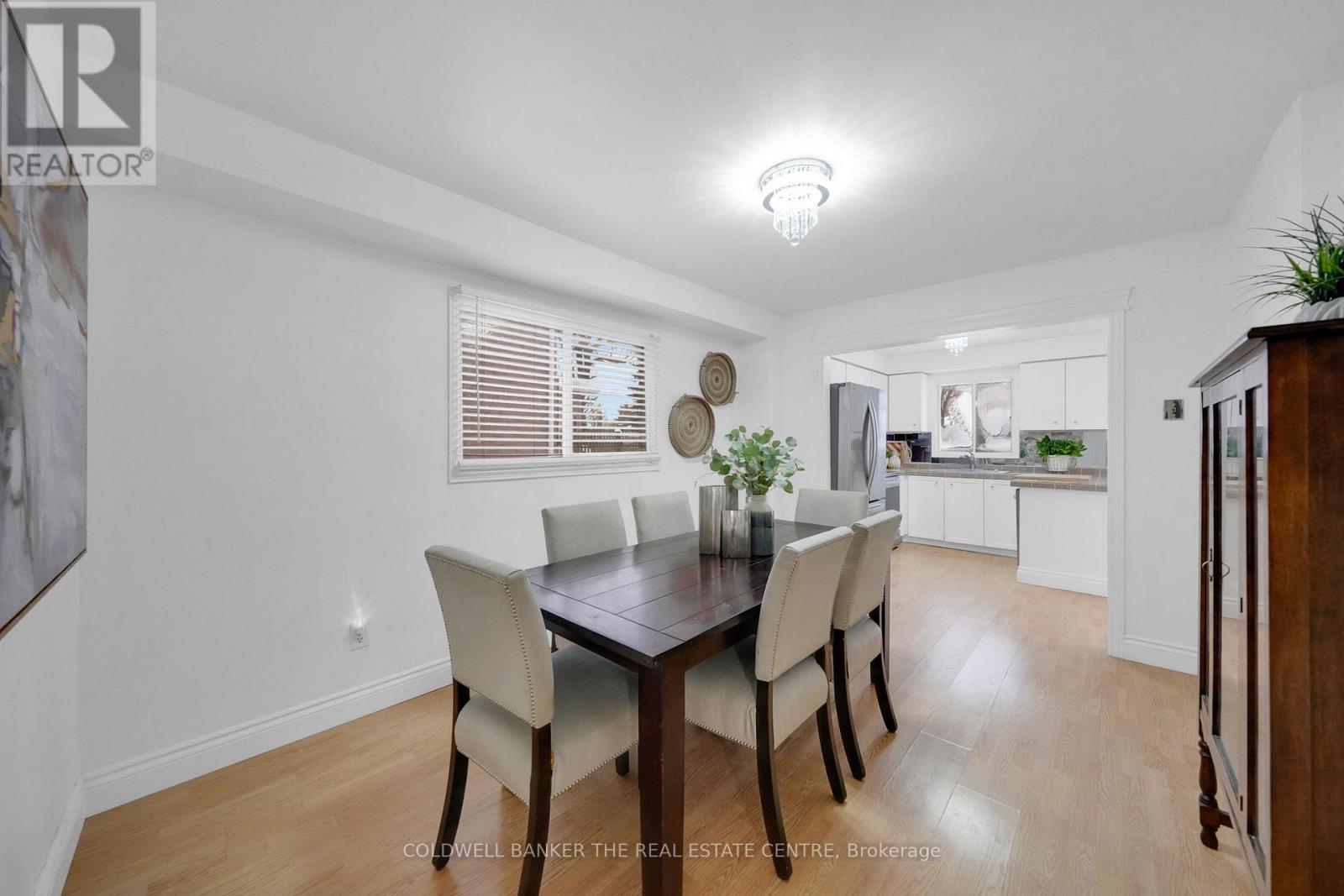 87 O'connor Crescent S, Richmond Hill, Ontario  L4C 7N9 - Photo 12 - N12808252