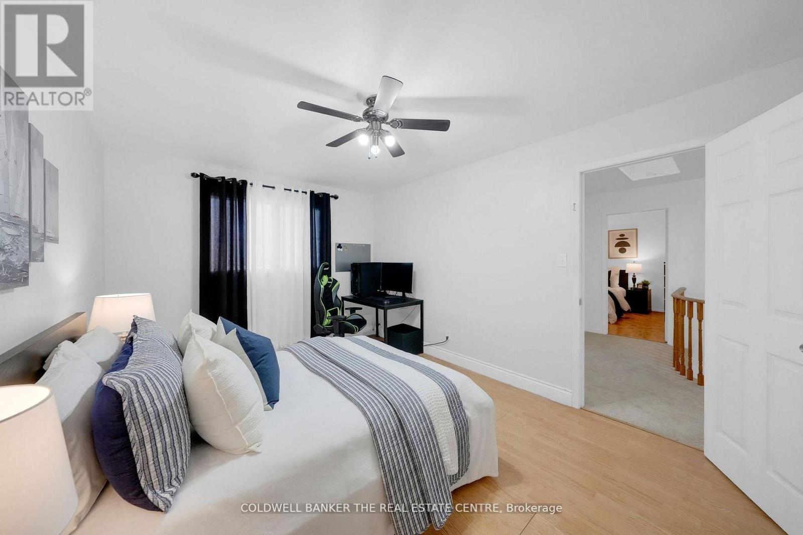 87 O'connor Crescent S, Richmond Hill, Ontario  L4C 7N9 - Photo 17 - N12808252