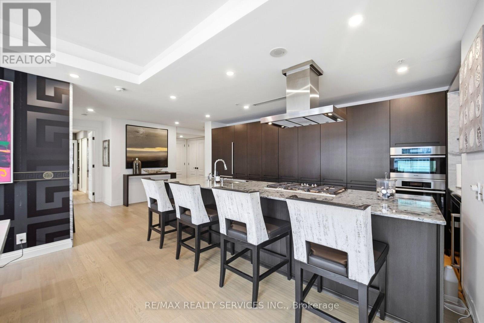 2209 - 180 University Avenue, Toronto, Ontario  M5H 0A2 - Photo 13 - C12808188