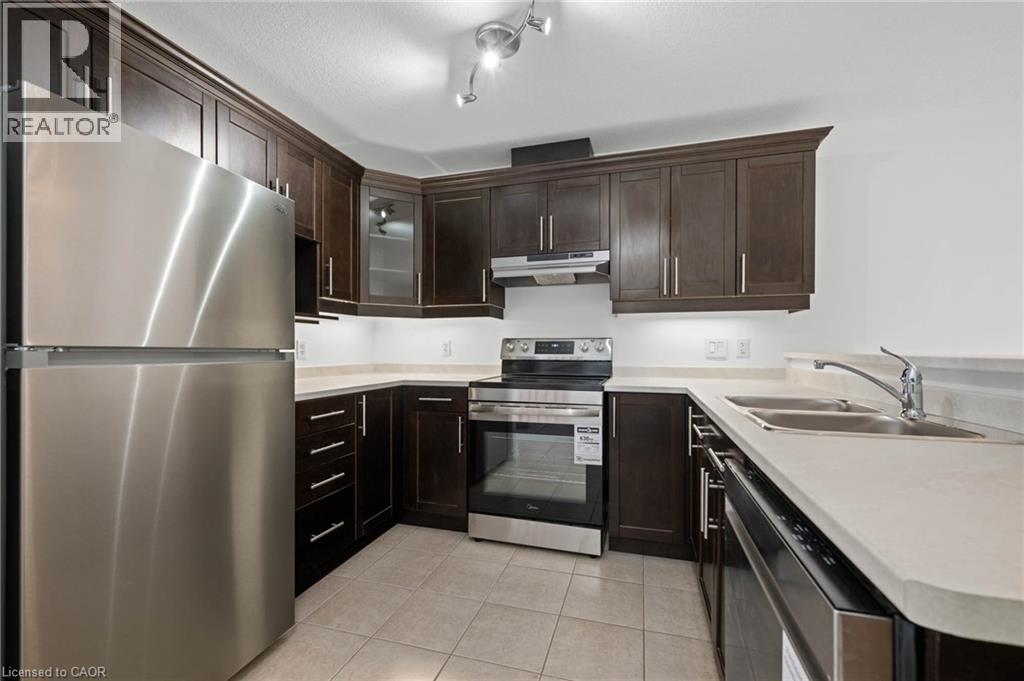 10 Foxglove Crescent Unit# 18, Kitchener, Ontario  N2E 0E1 - Photo 6 - 40803931