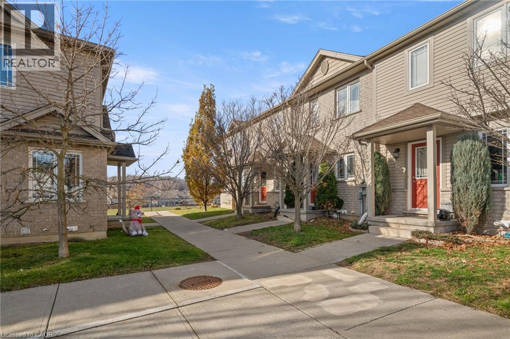 10 Foxglove Crescent Unit# 18, Kitchener, Ontario  N2E 0E1 - Photo 34 - 40803931