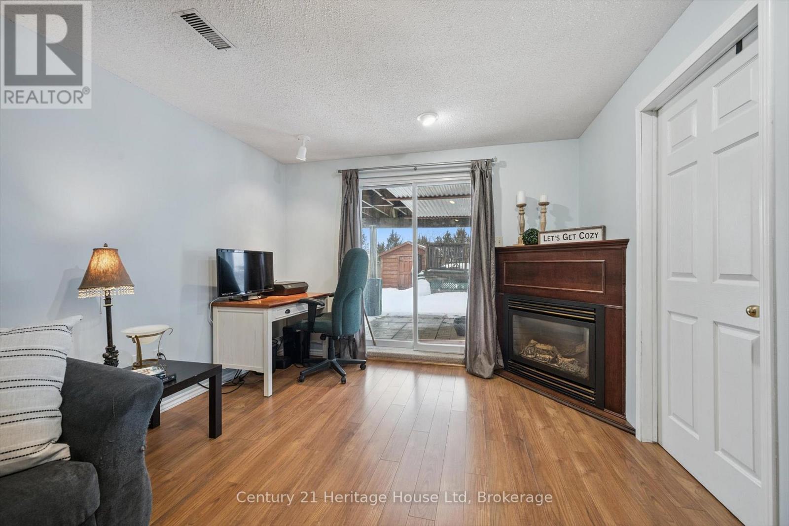 425 Misty Crescent, Kitchener, Ontario  N2B 3V7 - Photo 24 - X12808272