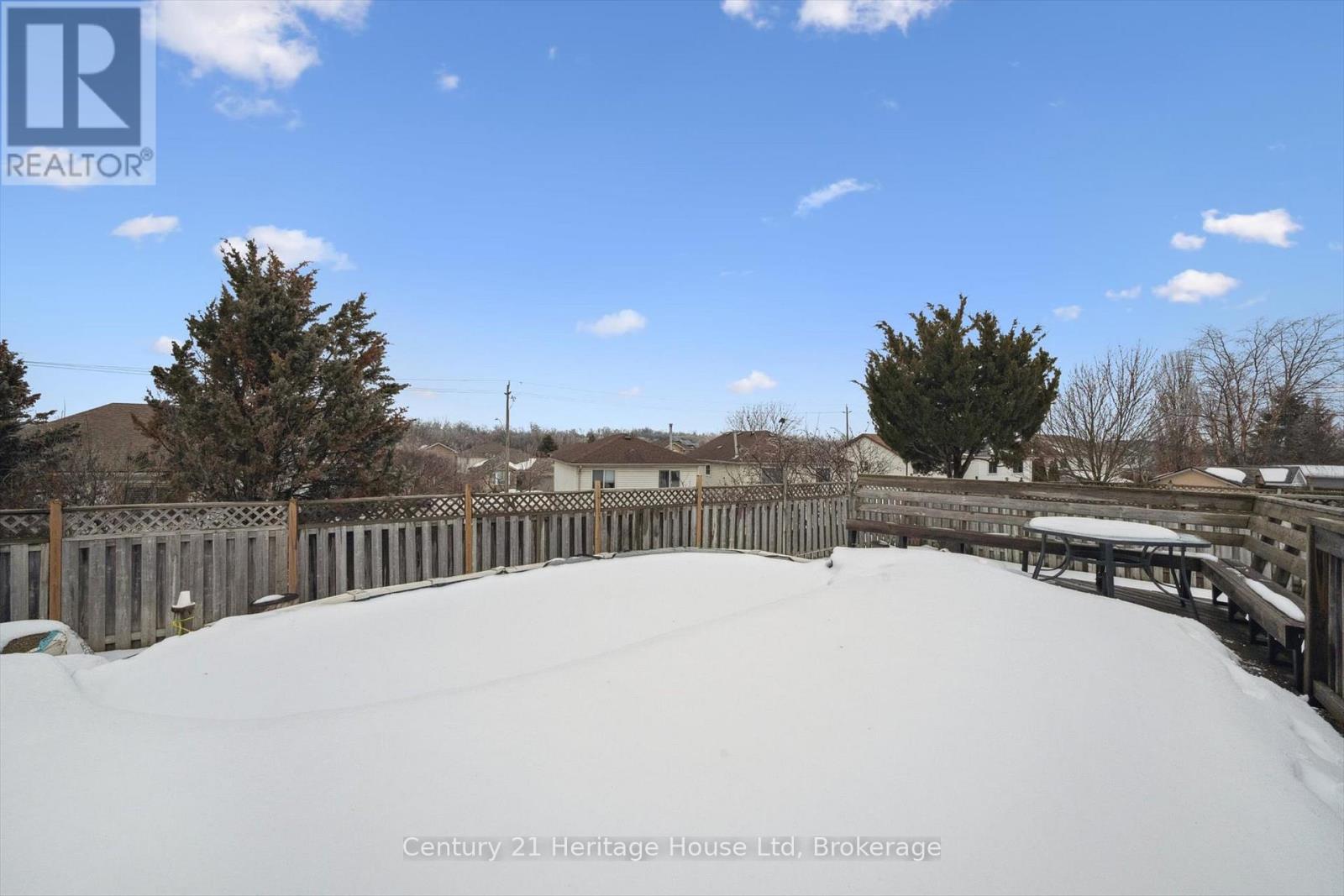 425 Misty Crescent, Kitchener, Ontario  N2B 3V7 - Photo 33 - X12808272