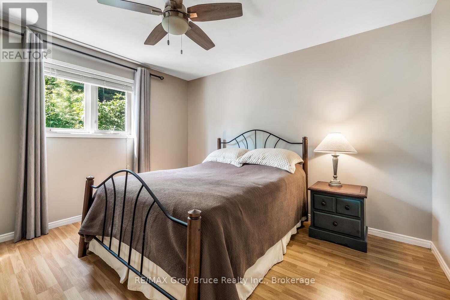 32 Sugarbush Road, South Bruce Peninsula, Ontario  N0H 2T0 - Photo 18 - X12808286