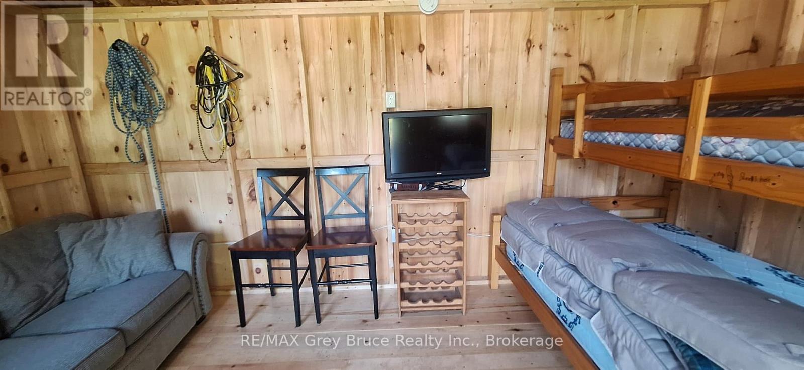 32 Sugarbush Road, South Bruce Peninsula, Ontario  N0H 2T0 - Photo 25 - X12808286