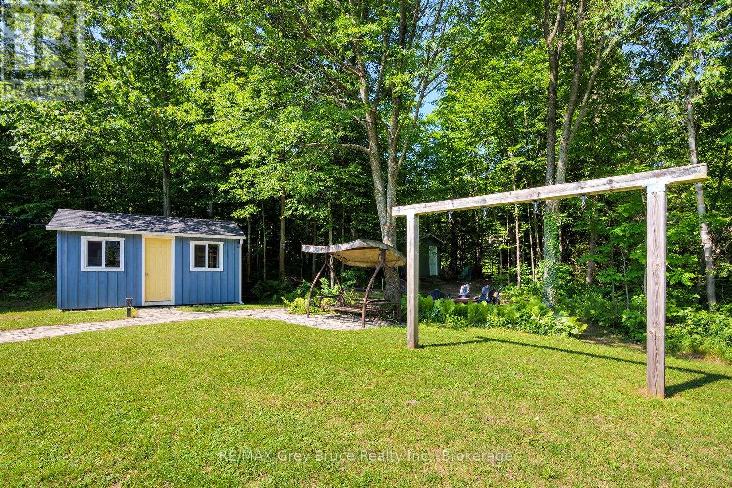 32 Sugarbush Road, South Bruce Peninsula, Ontario  N0H 2T0 - Photo 30 - X12808286
