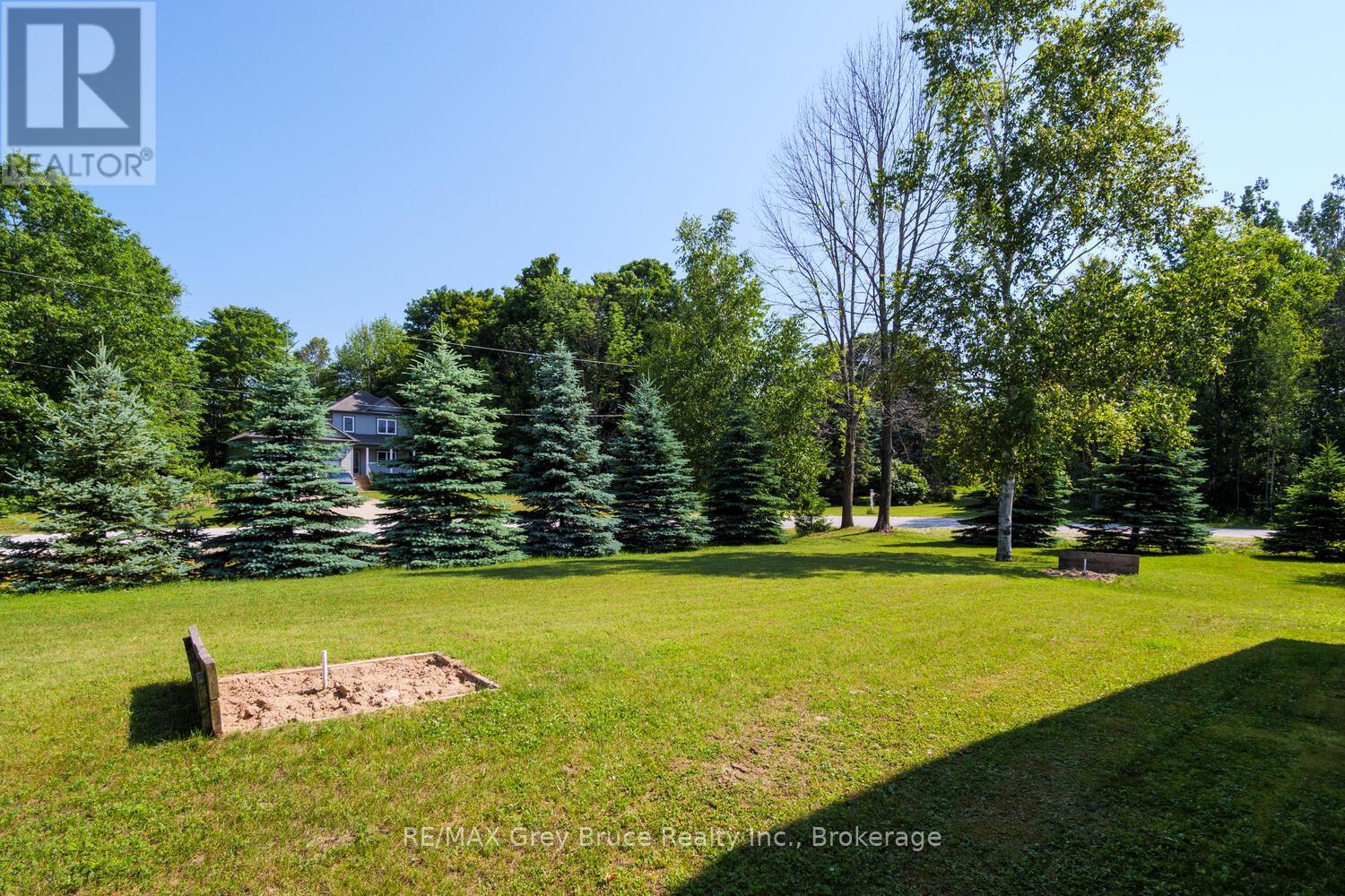 32 Sugarbush Road, South Bruce Peninsula, Ontario  N0H 2T0 - Photo 38 - X12808286