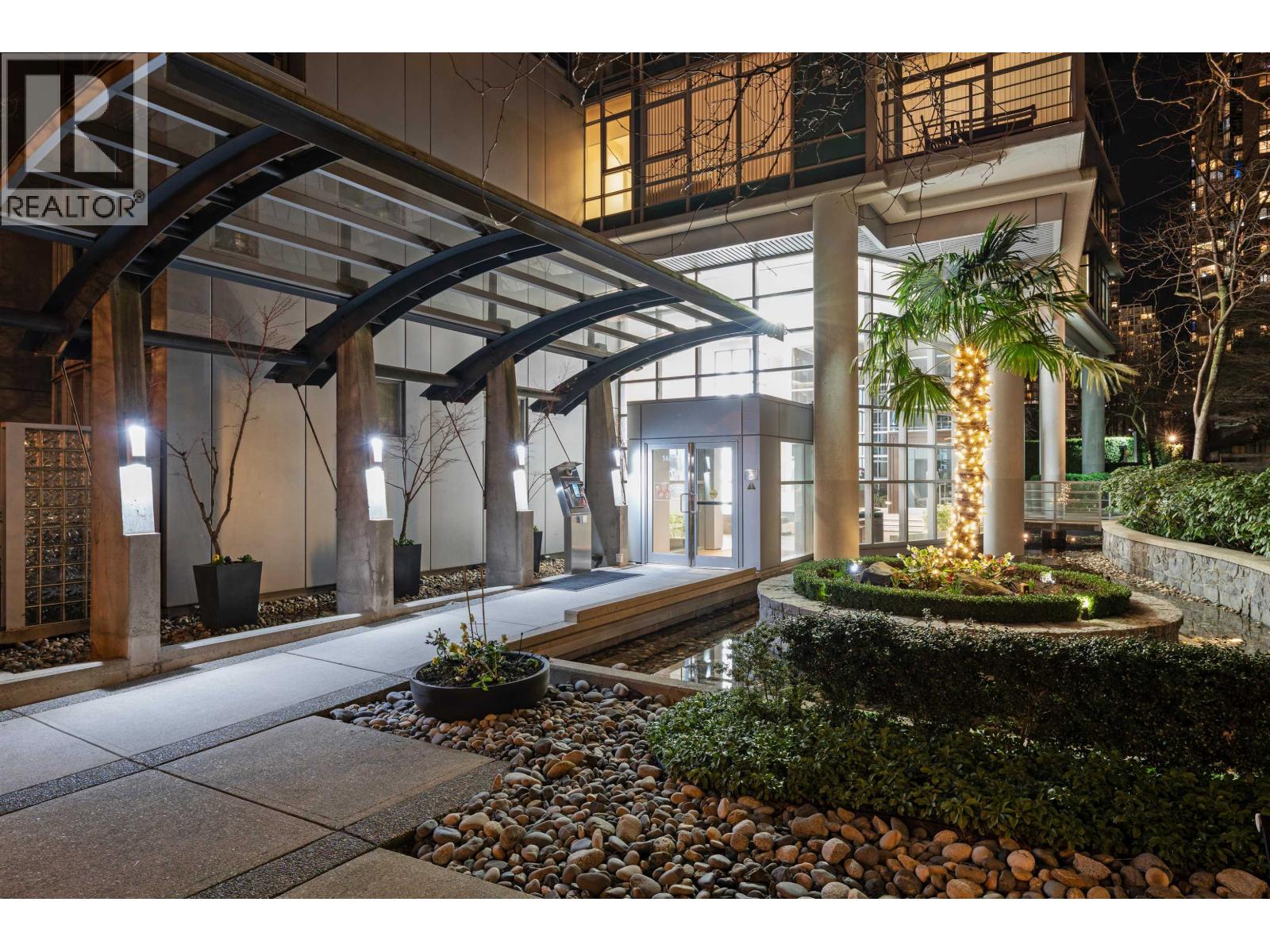 3002 1483 Homer Street, Vancouver, British Columbia  V6Z 3C7 - Photo 2 - R3092154