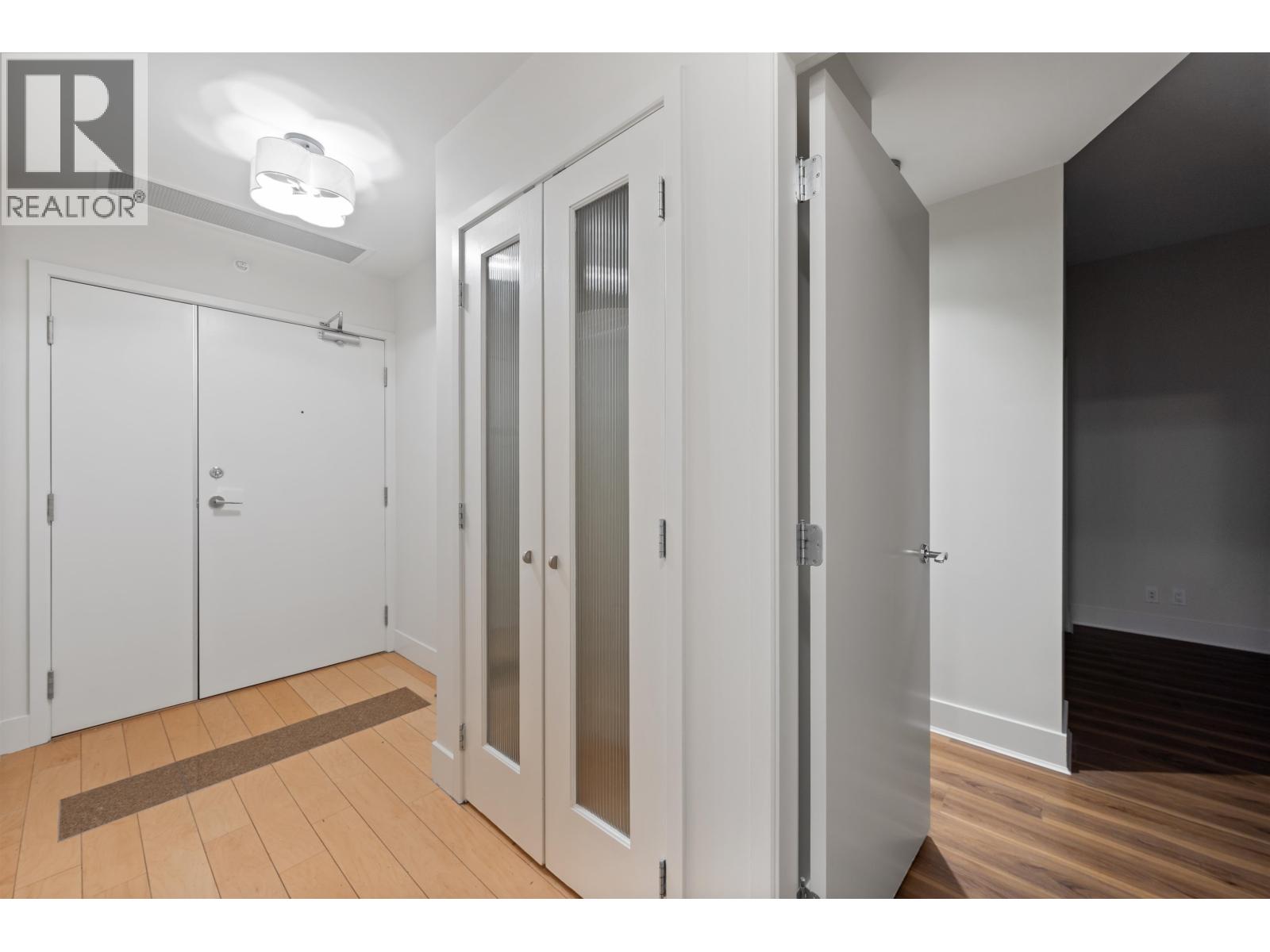 3002 1483 Homer Street, Vancouver, British Columbia  V6Z 3C7 - Photo 6 - R3092154