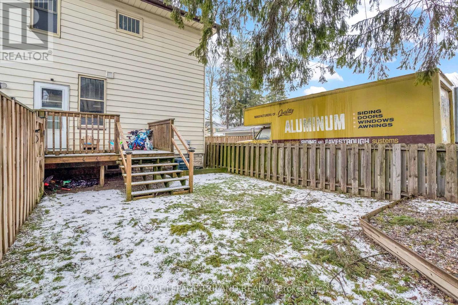 72 Walnut Street, St. Thomas, Ontario  N5R 2Y9 - Photo 36 - X12808288